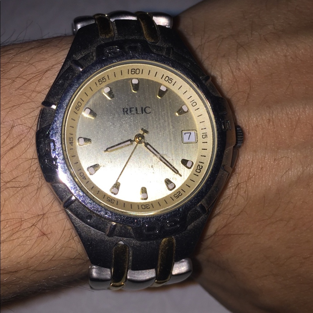 🔥🔥Men’s Relic Watch Used - Picture 4 of 4